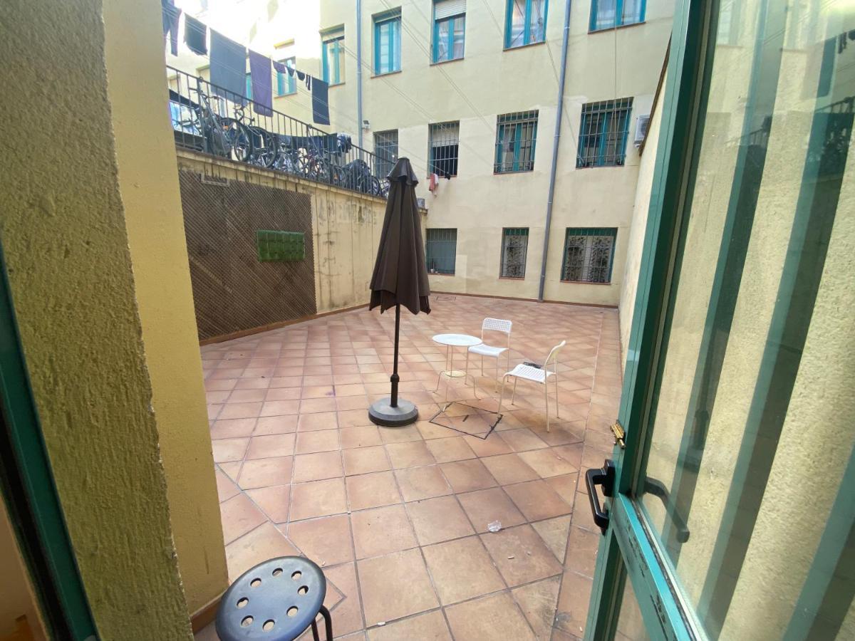 Centrico Apartamento En Embajadores Appartement Madrid Buitenkant foto